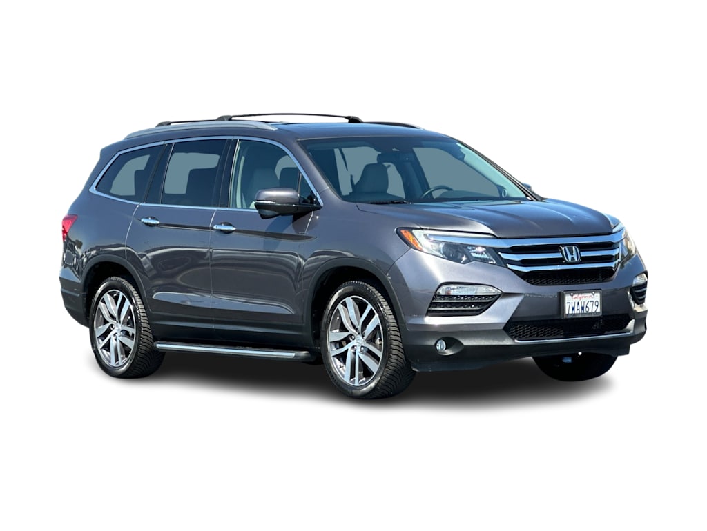 Thumbnail: 2017 Honda Pilot - 18