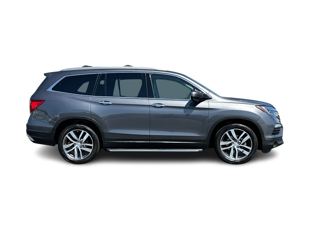 Thumbnail: 2017 Honda Pilot - 19