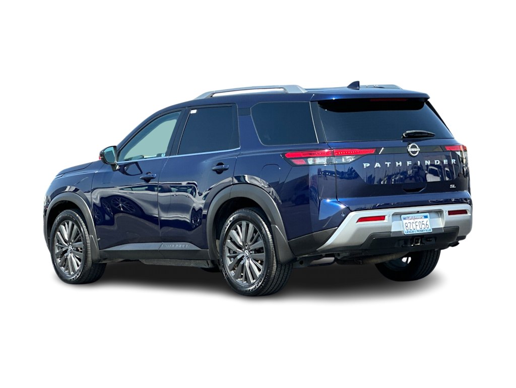 2022 Nissan Pathfinder SL 4