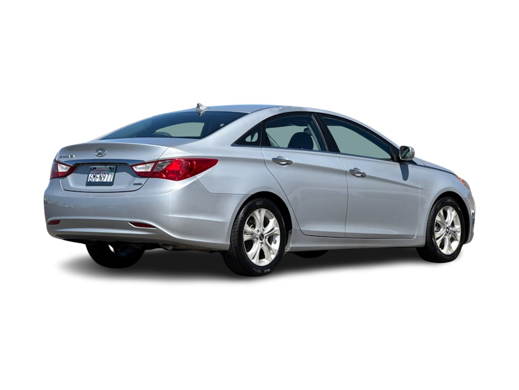 Thumbnail: 2011 Hyundai Sonata - 17