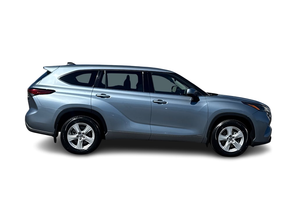 Thumbnail: 2022 Toyota Highlander - 19