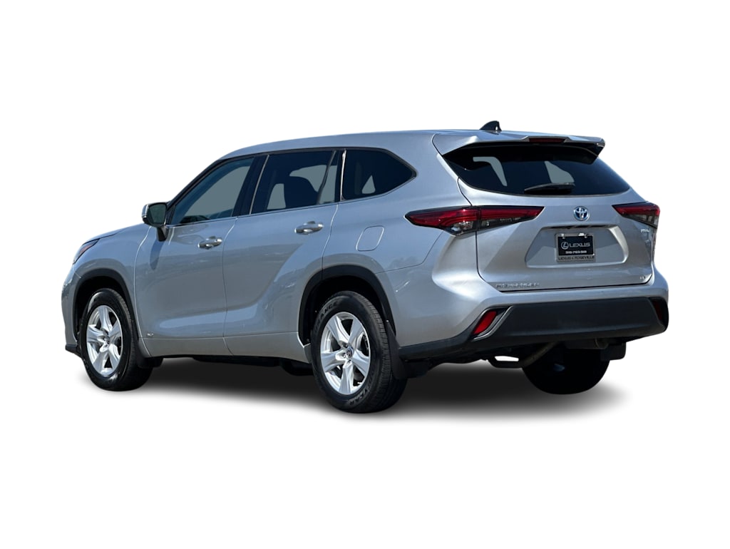 Thumbnail: 2022 Toyota Highlander - 4