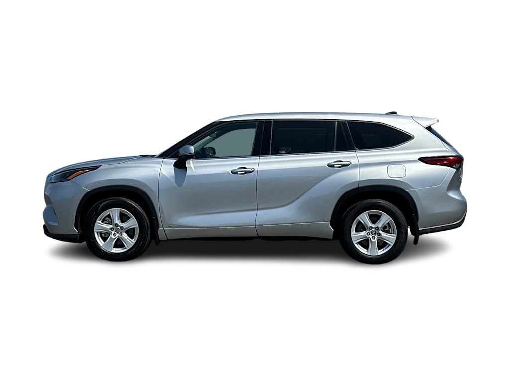 Thumbnail: 2022 Toyota Highlander - 3