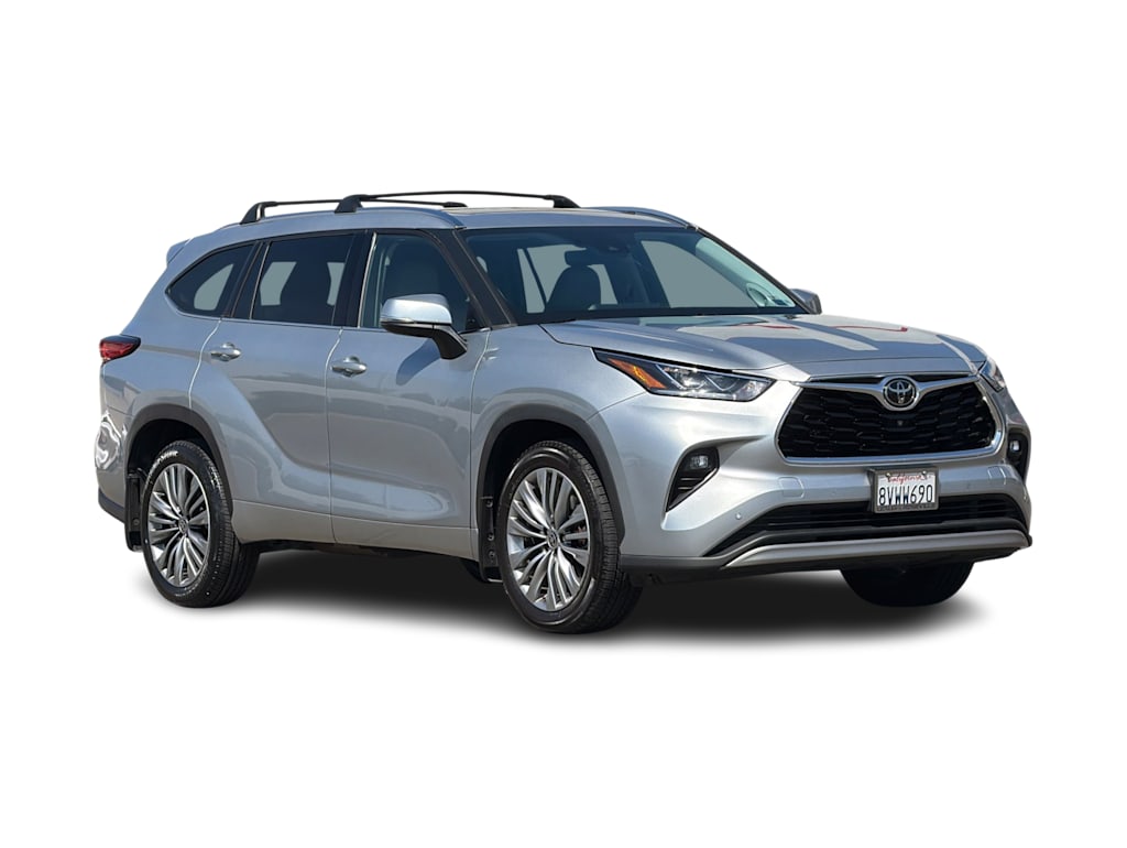 Thumbnail: 2021 Toyota Highlander - 19