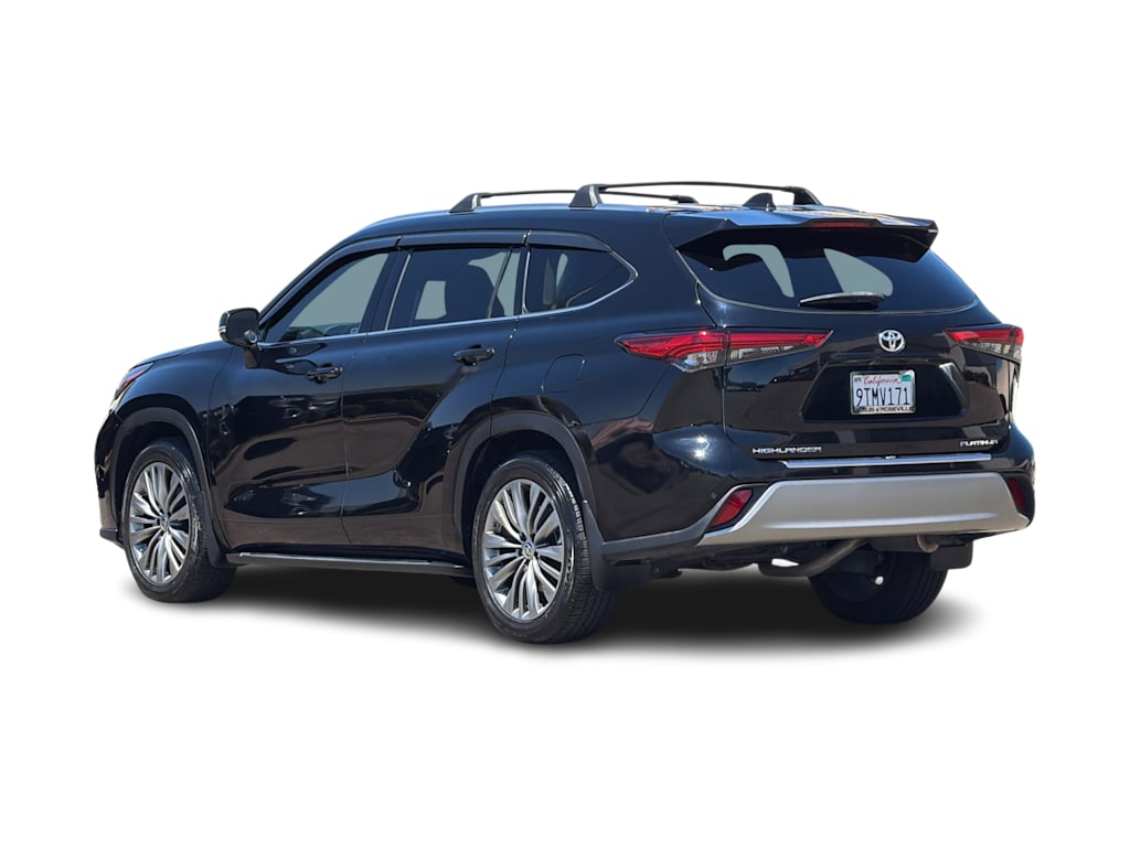 Thumbnail: 2021 Toyota Highlander - 4