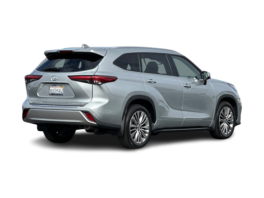 Thumbnail: 2021 Toyota Highlander - 19