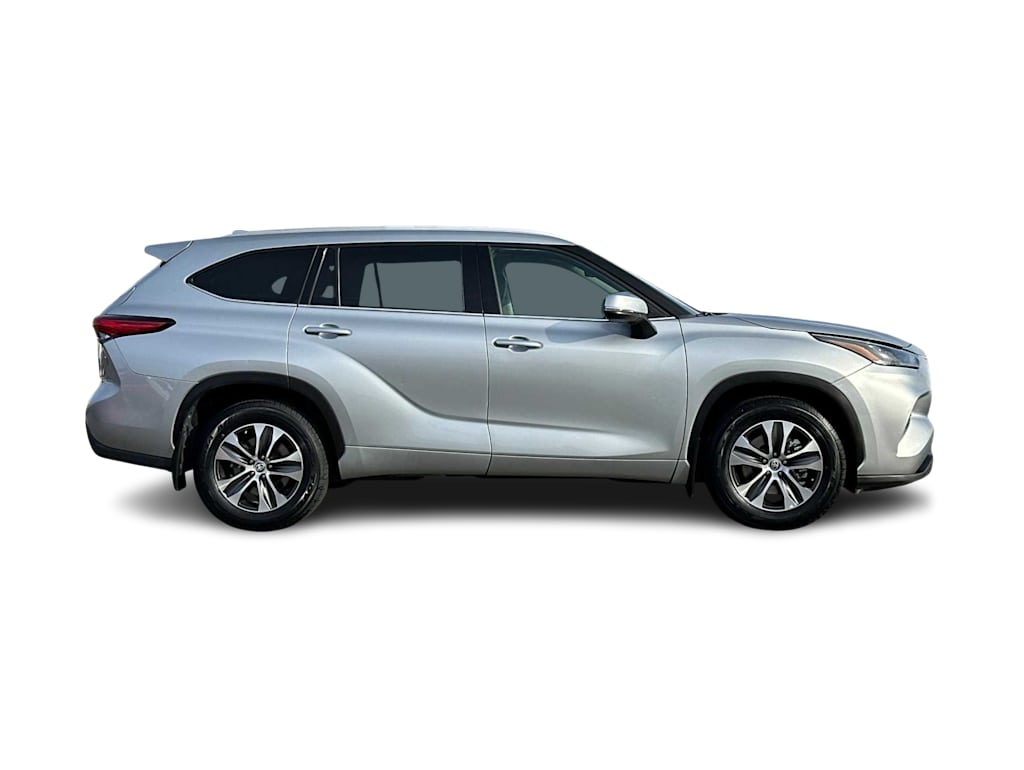 2022 Toyota Highlander XLE 20