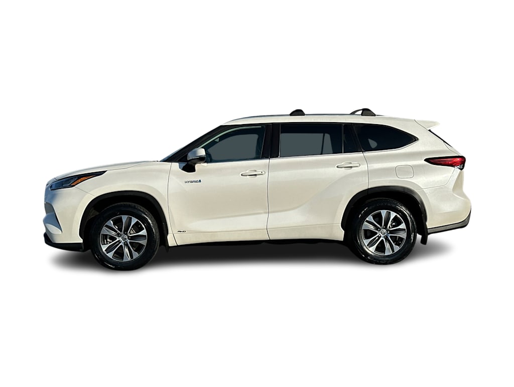 Thumbnail: 2020 Toyota Highlander - 3