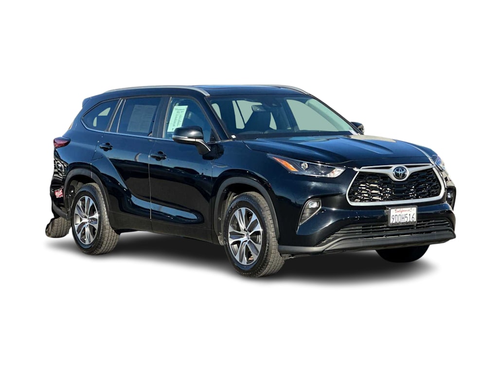 2023 Toyota Highlander XLE 19