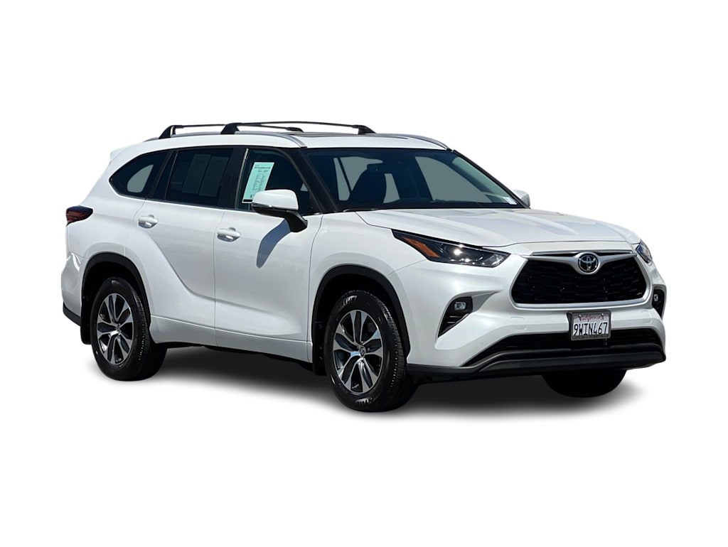 Thumbnail: 2026 Toyota Highlander - 19