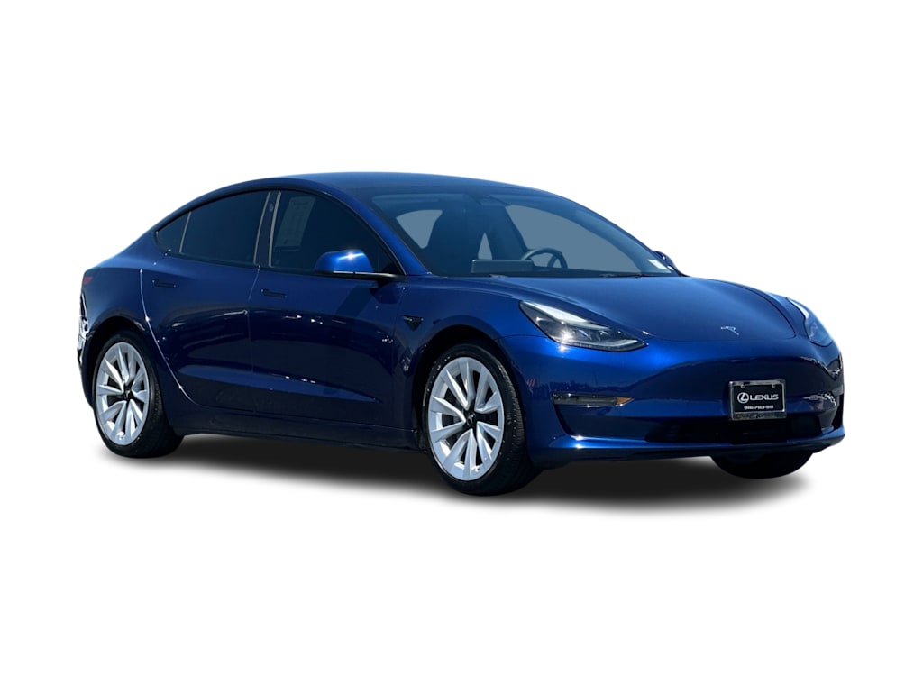 Thumbnail: 2023 Tesla Model 3 - 17
