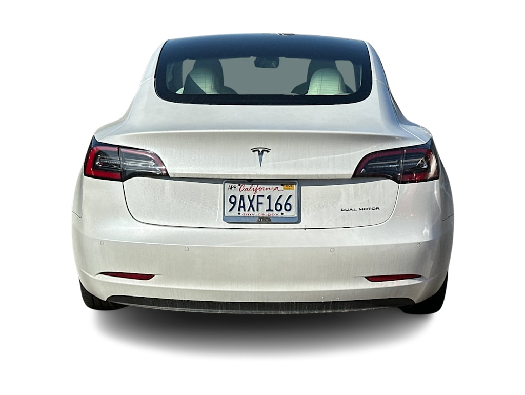2022 Tesla Model 3 Long Range 3