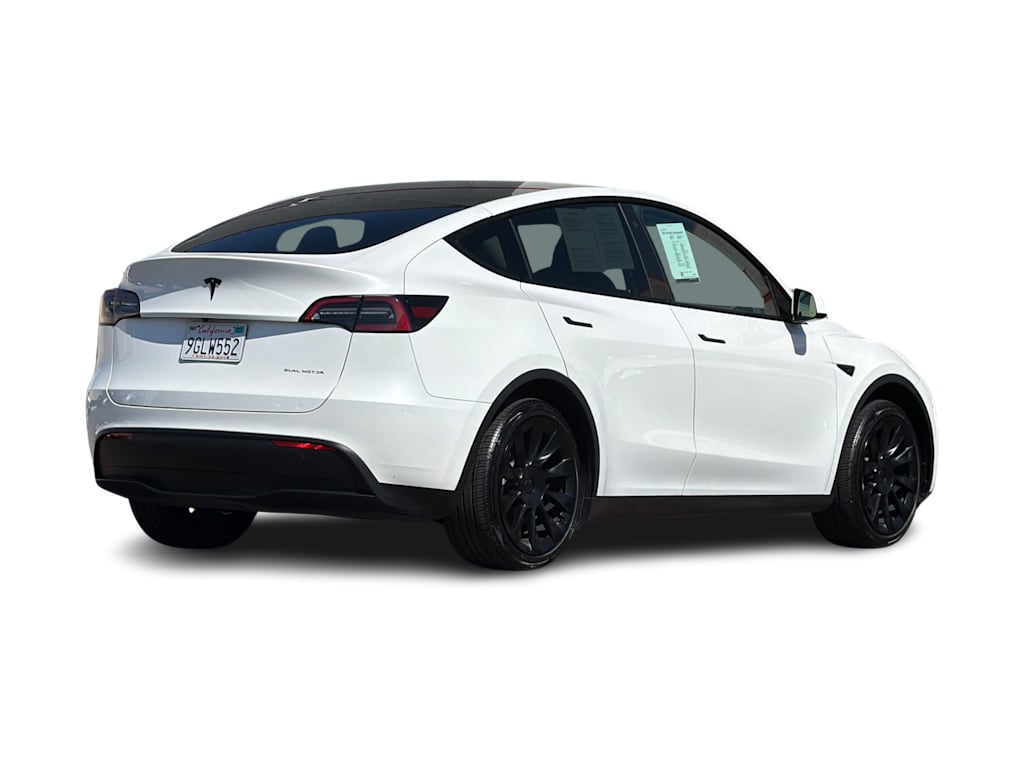 Thumbnail: 2023 Tesla Model Y - 16