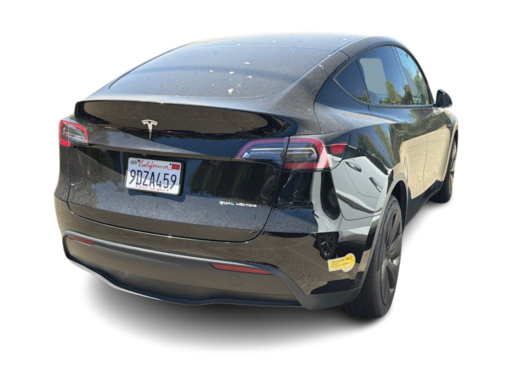Thumbnail: 2023 Tesla Model Y - 8