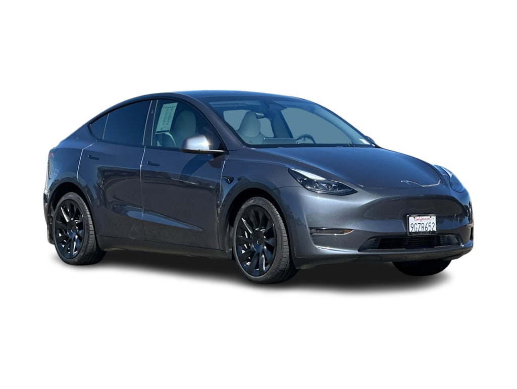 Thumbnail: 2023 Tesla Model Y - 17