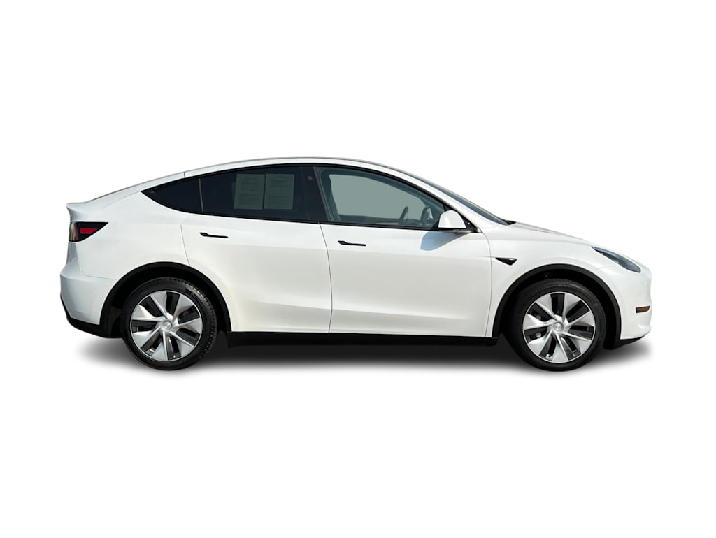 Thumbnail: 2023 Tesla Model Y - 18