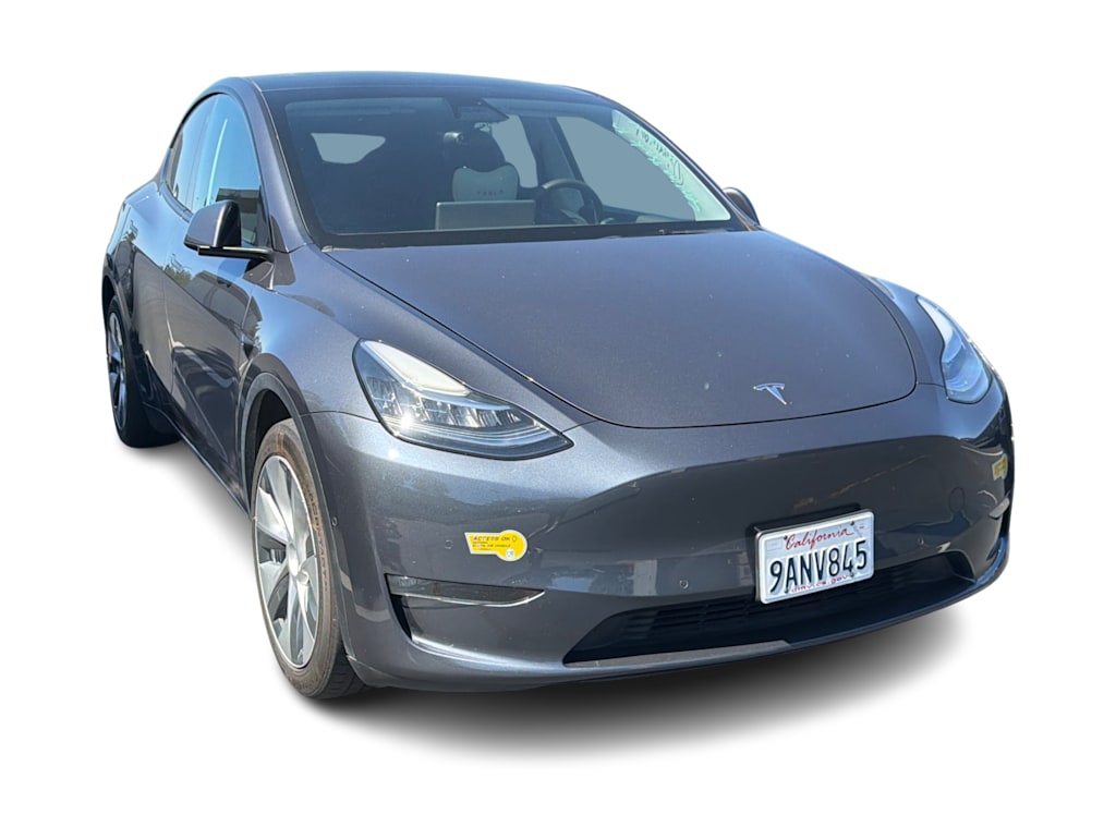 Used 2022 Tesla Model Y Long Range with VIN 7SAYGDEE9NF402038 for sale in West Allis, WI