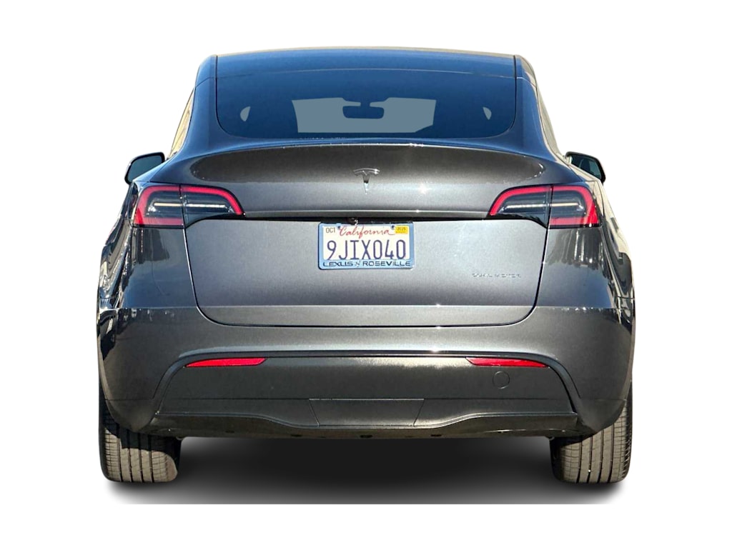 2023 Tesla Model Y Long Range 4