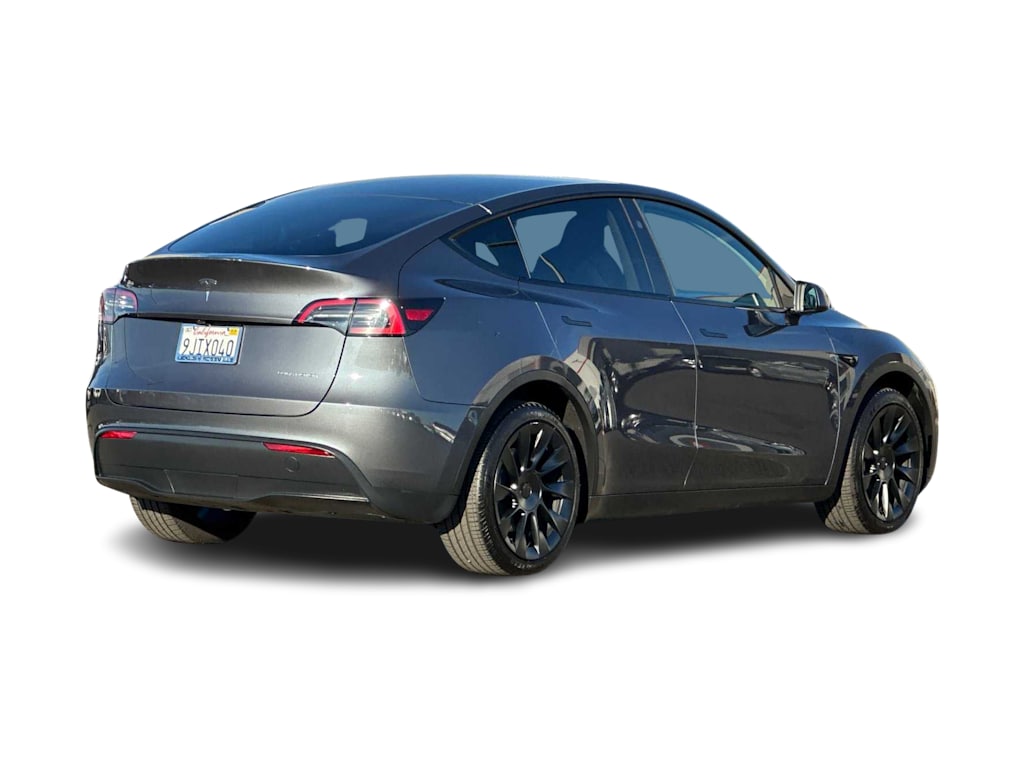 2023 Tesla Model Y Long Range 14