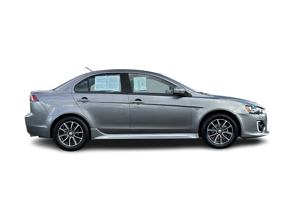 2017 Mitsubishi Lancer ES 19