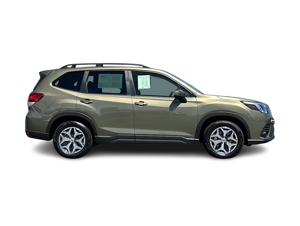 Thumbnail: 2022 Subaru Forester - 20