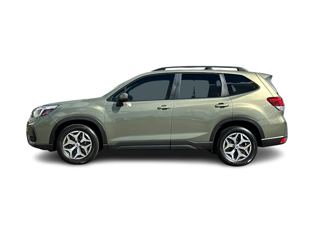Thumbnail: 2021 Subaru Forester - 3