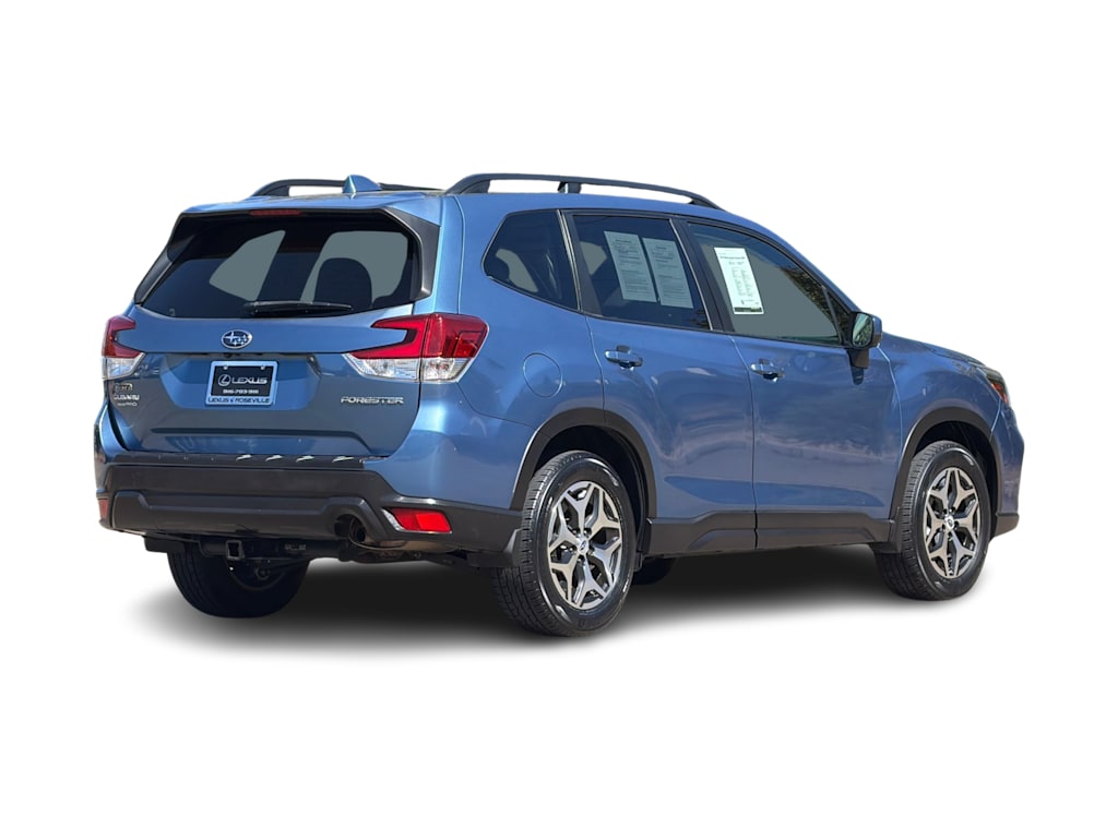 Thumbnail: 2019 Subaru Forester - 18