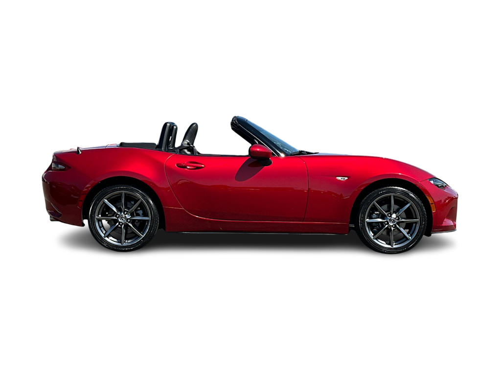 Thumbnail: 2016 Mazda MX-5 Miata - 16