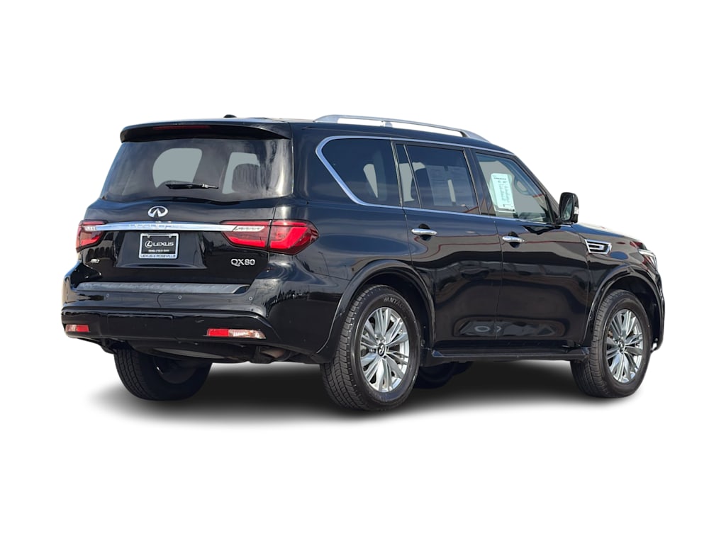 Thumbnail: 2022 INFINITI QX80 - 18