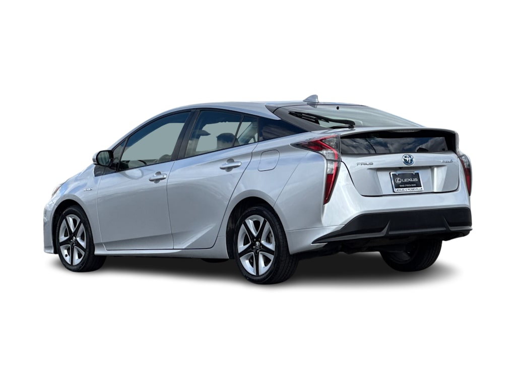 Thumbnail: 2017 Toyota Prius - 4