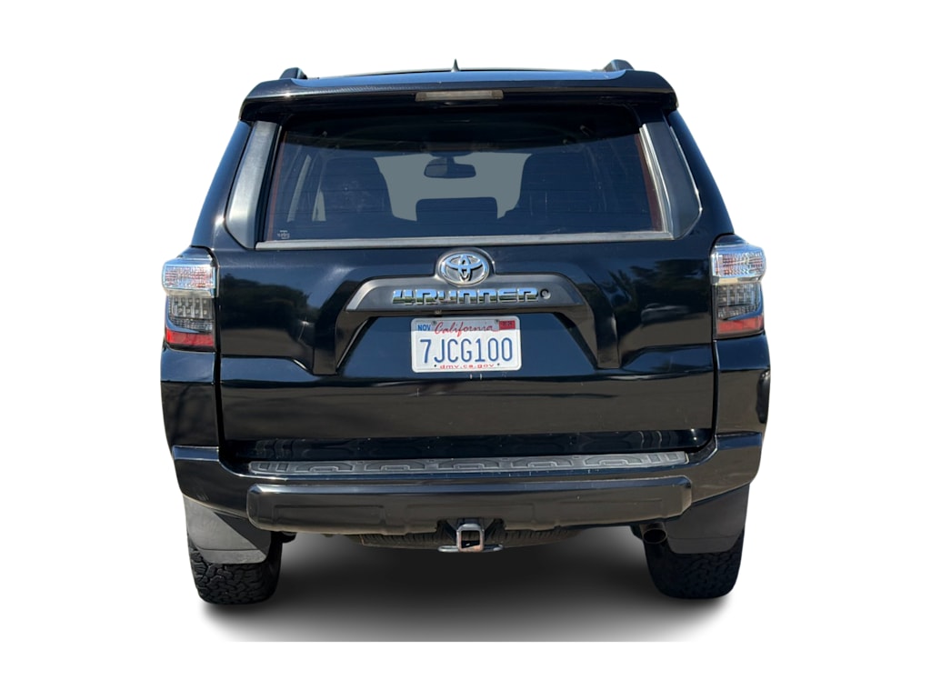 Thumbnail: 2015 Toyota 4Runner - 3