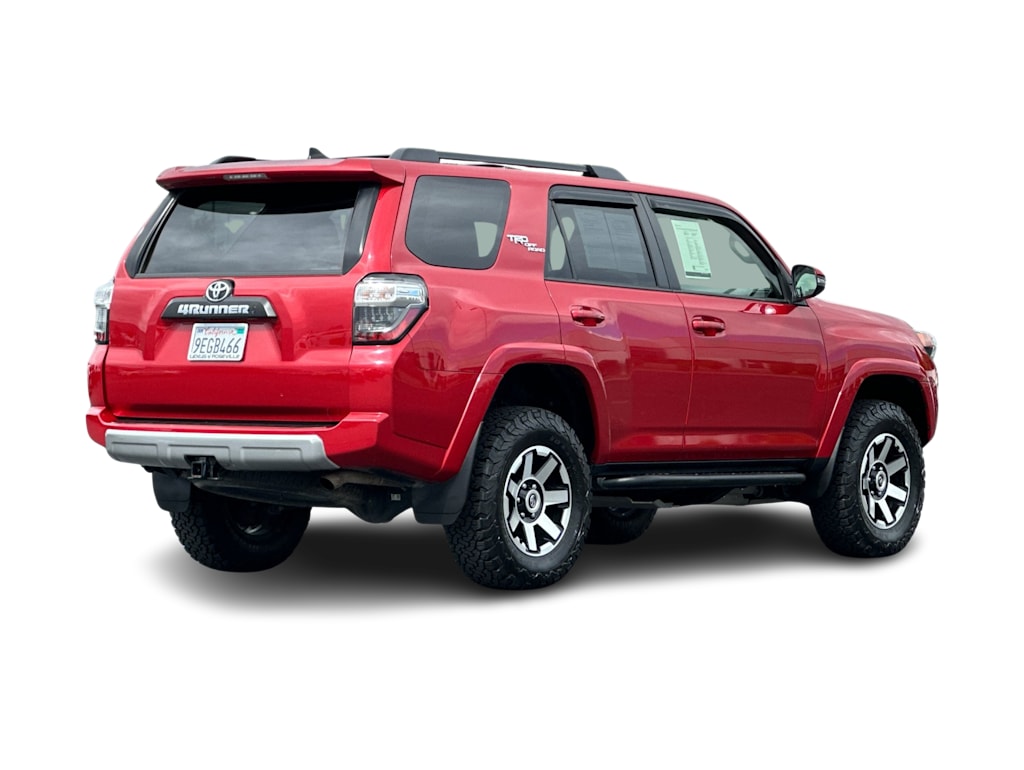 Thumbnail: 2023 Toyota 4Runner - 18