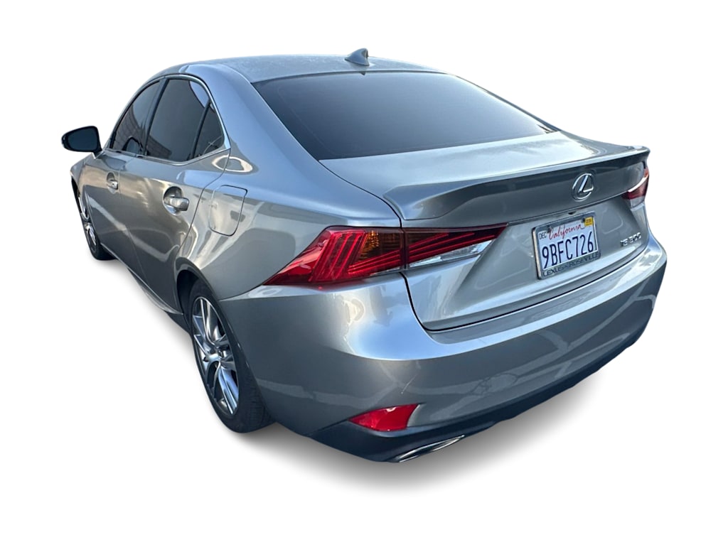 Thumbnail: 2019 Lexus IS - 2