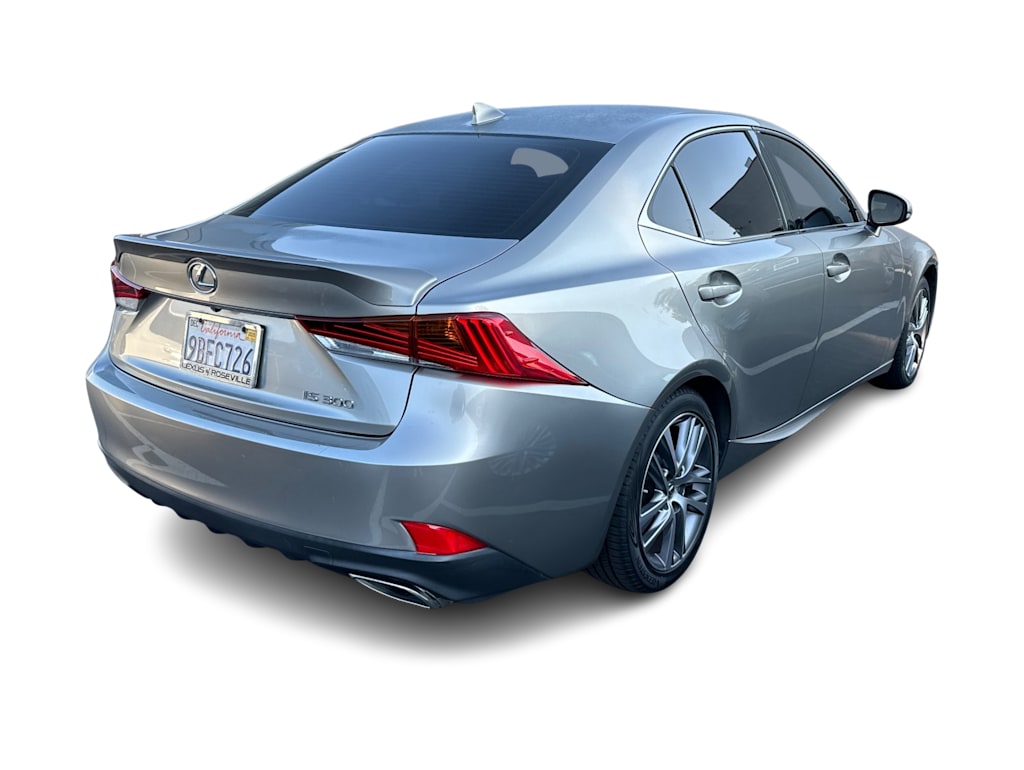 Thumbnail: 2019 Lexus IS - 8