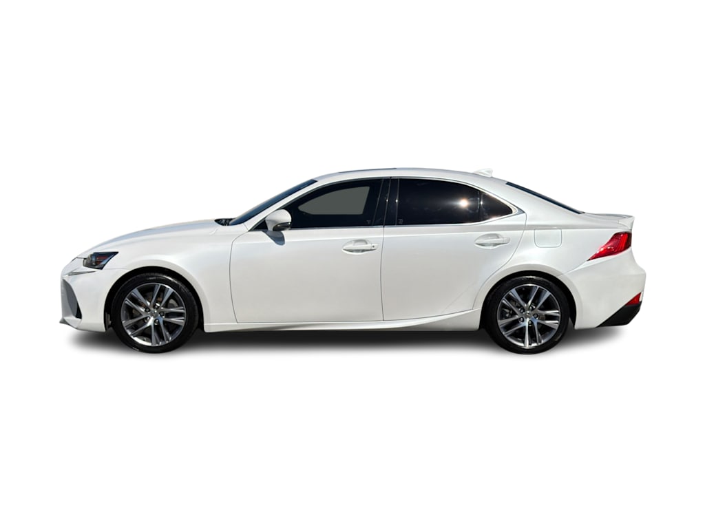 Thumbnail: 2019 Lexus IS - 3