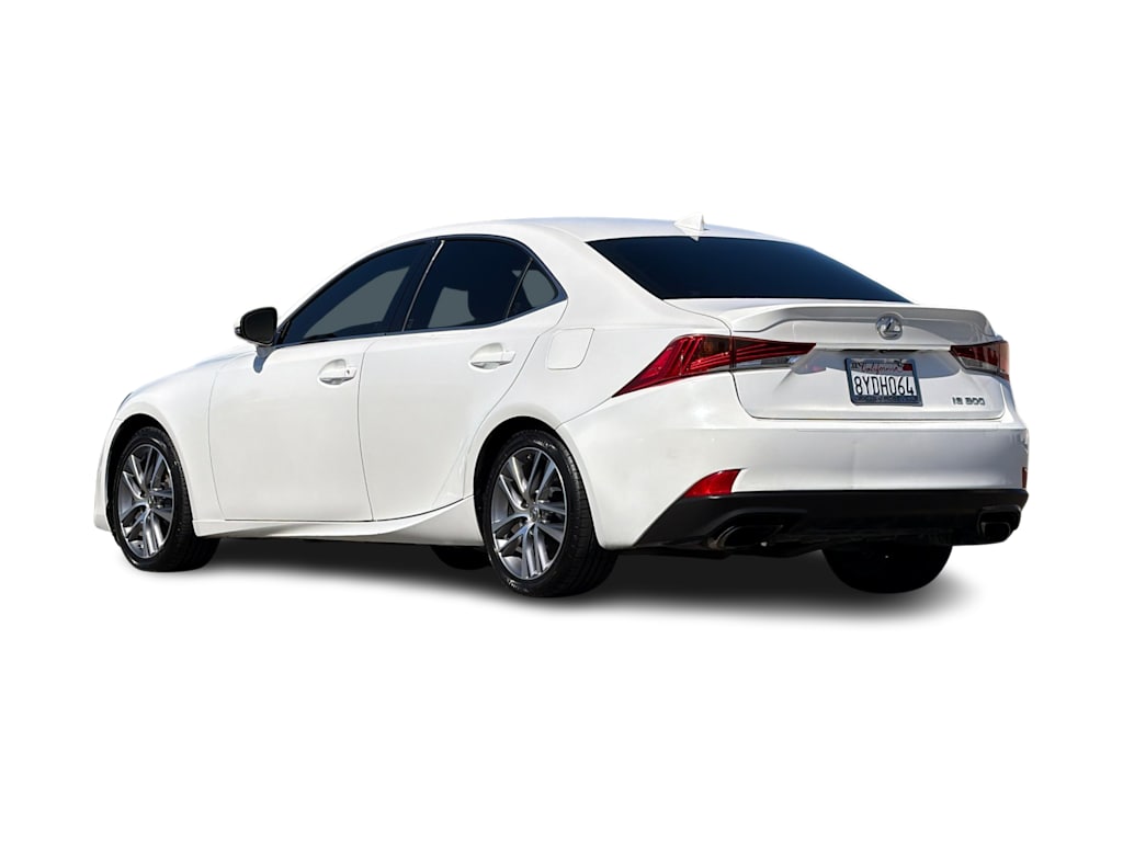 Thumbnail: 2019 Lexus IS - 4