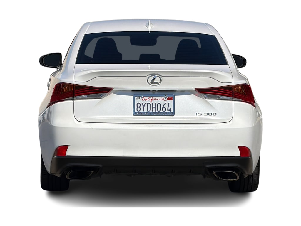 Thumbnail: 2019 Lexus IS - 5
