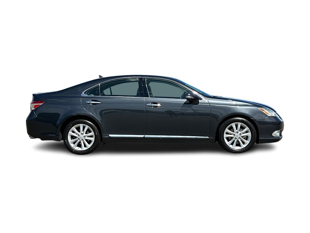 Thumbnail: 2011 Lexus ES - 18