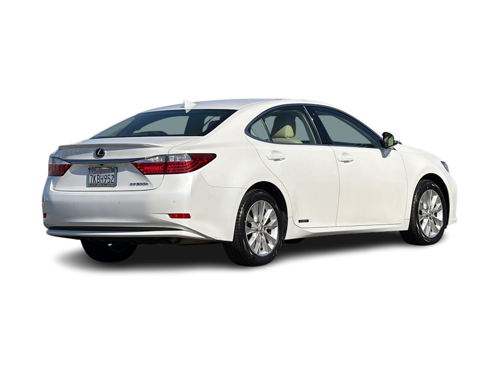 Thumbnail: 2015 Lexus ES - 17