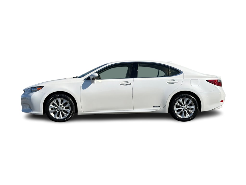 Thumbnail: 2015 Lexus ES - 3
