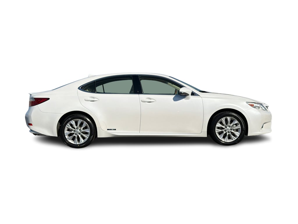 Thumbnail: 2015 Lexus ES - 19