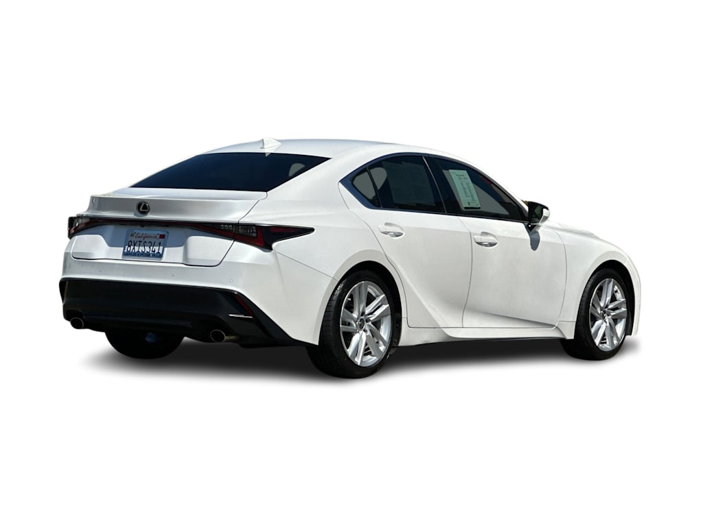 Thumbnail: 2021 Lexus IS - 16