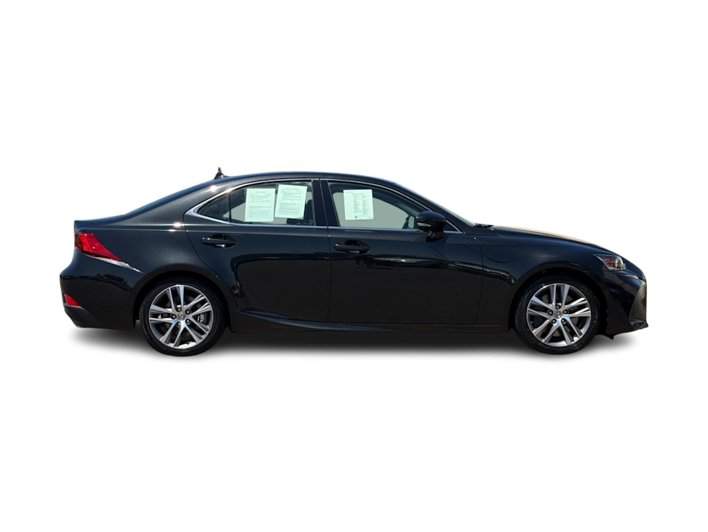 Thumbnail: 2020 Lexus IS - 19