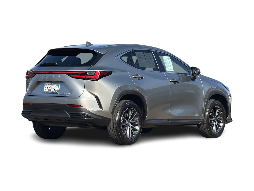 Thumbnail: 2025 Lexus ES - 17