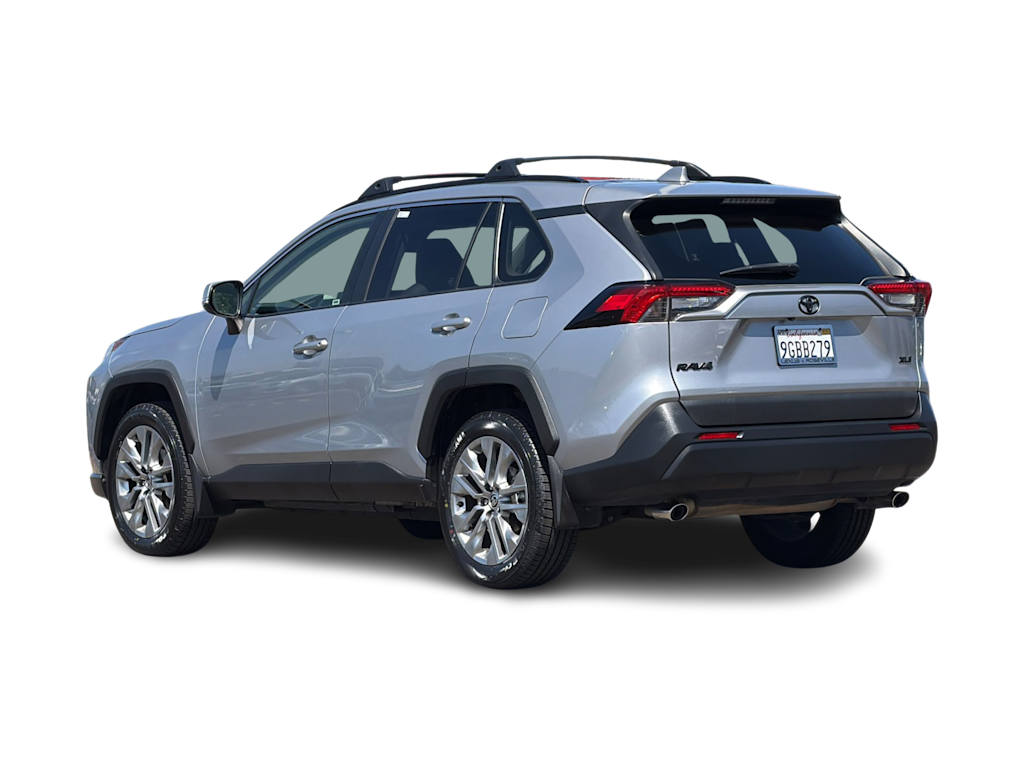 Thumbnail: 2023 Toyota RAV4 - 4