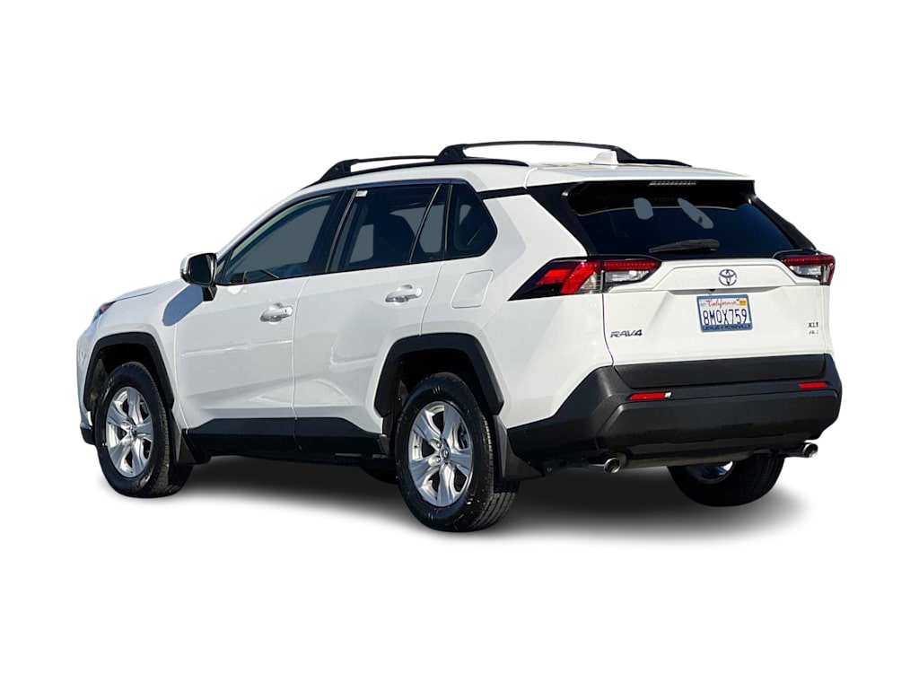 2019 Toyota RAV4 XLE 4