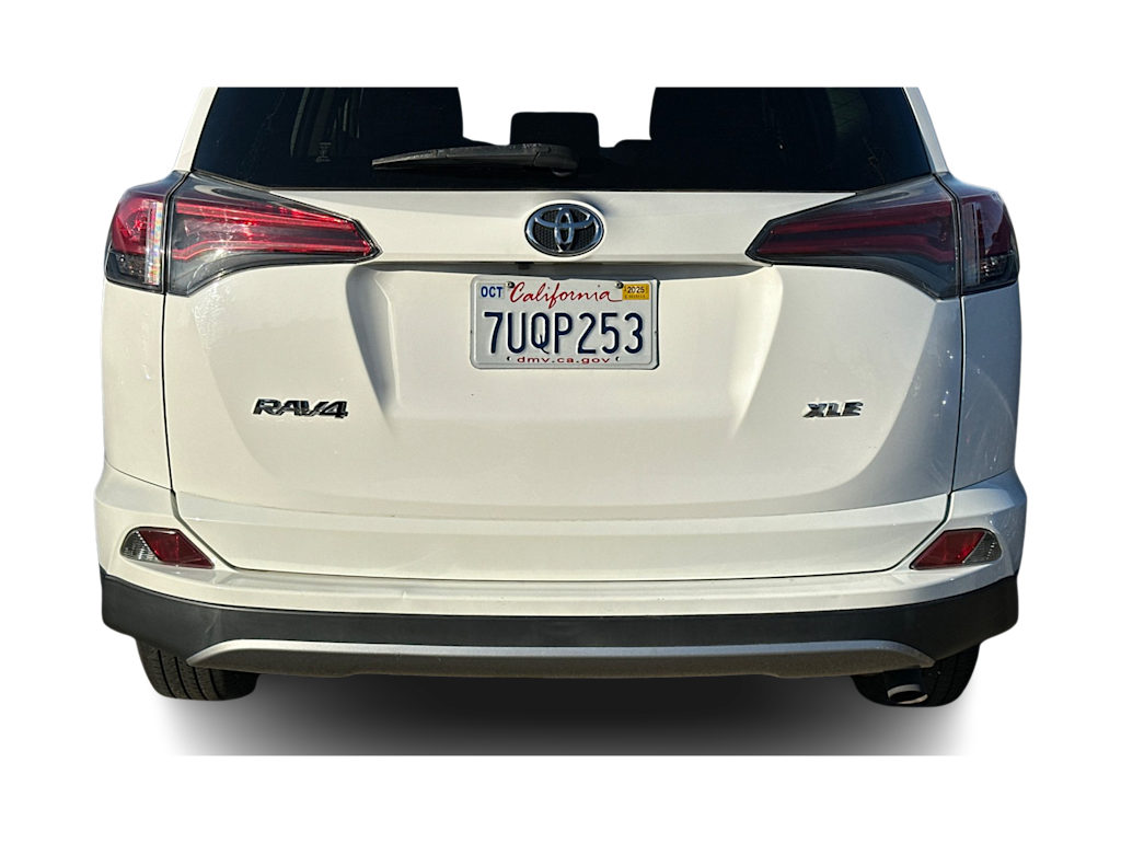 Thumbnail: 2017 Toyota RAV4 - 17