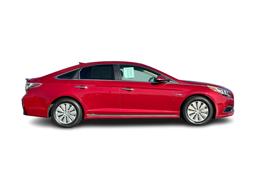 Thumbnail: 2016 Hyundai Sonata - 19