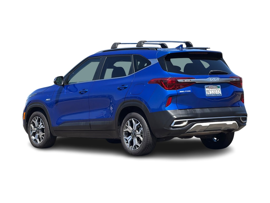 Thumbnail: 2023 Kia Seltos - 4