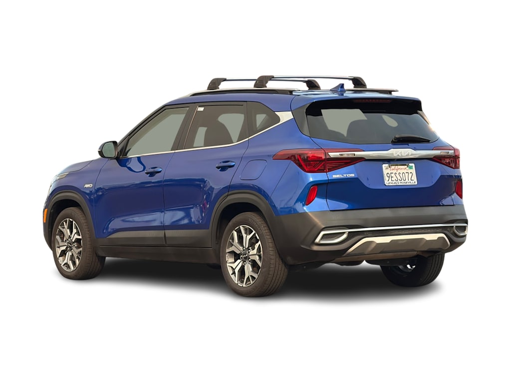 Thumbnail: 2023 Kia Seltos - 4
